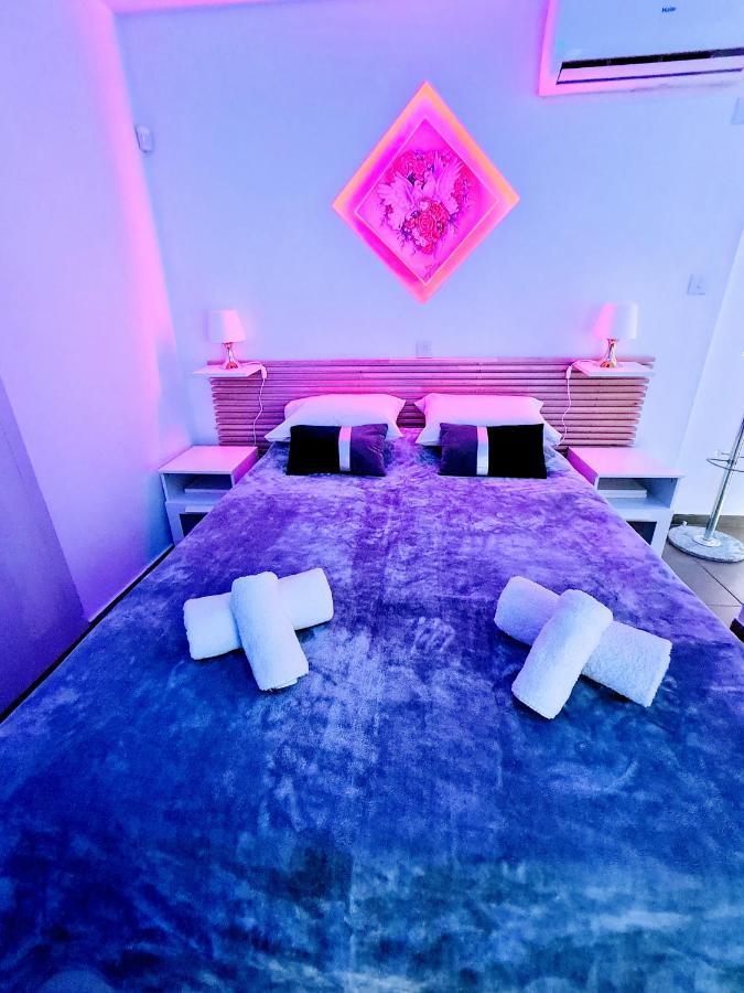 Hidden Lights Deluxe Apartment Ajia Napa Zewnętrze zdjęcie