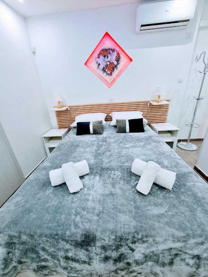 Hidden Lights Deluxe Apartment Ajia Napa Zewnętrze zdjęcie