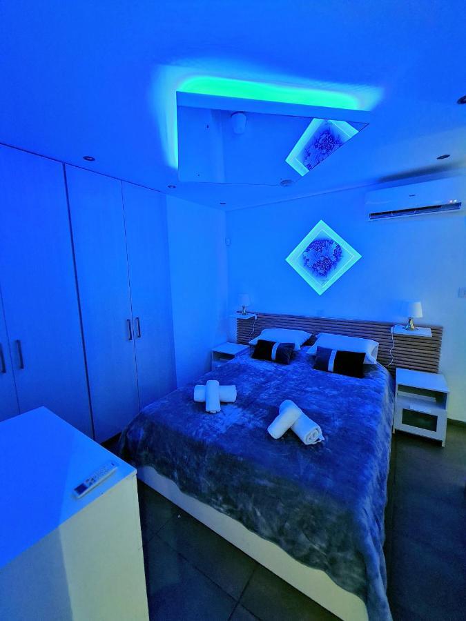 Hidden Lights Deluxe Apartment Ajia Napa Zewnętrze zdjęcie