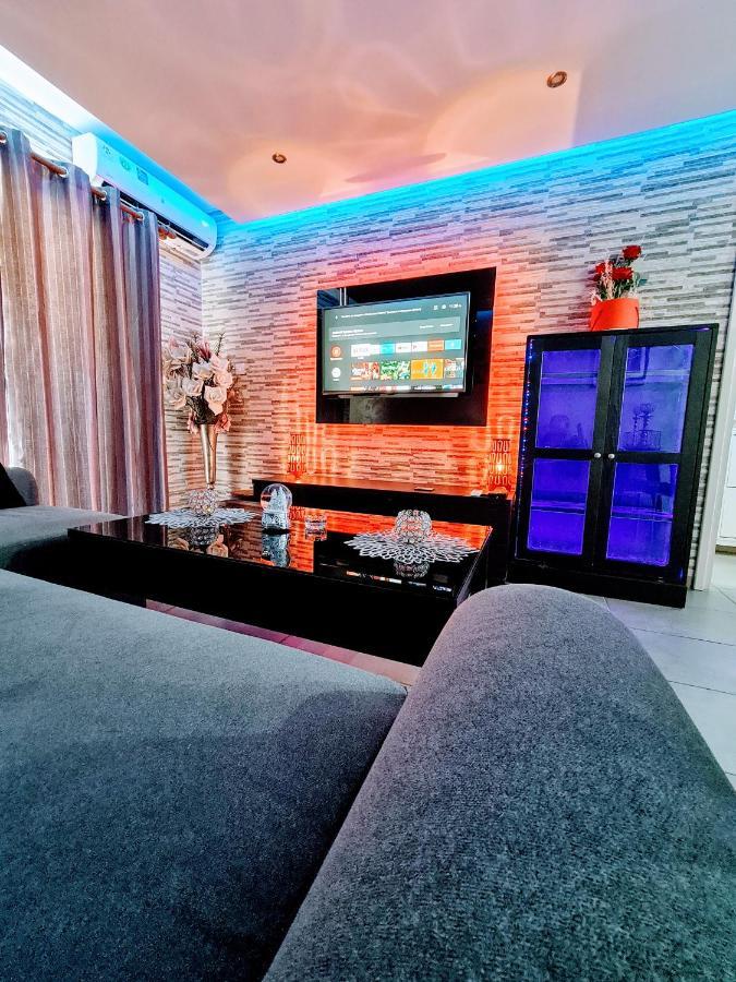 Hidden Lights Deluxe Apartment Ajia Napa Zewnętrze zdjęcie