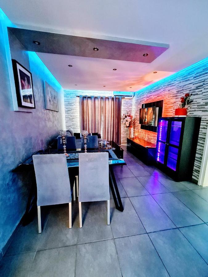 Hidden Lights Deluxe Apartment Ajia Napa Zewnętrze zdjęcie