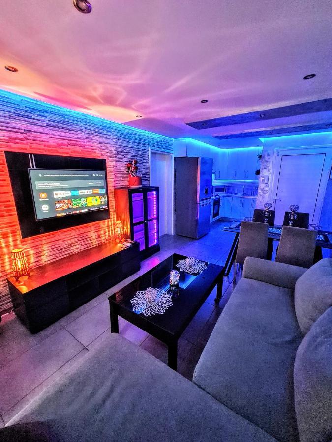 Hidden Lights Deluxe Apartment Ajia Napa Zewnętrze zdjęcie